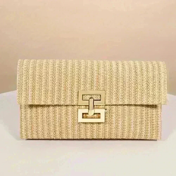 Striped Pattern Clutch - Picture 1 of 2